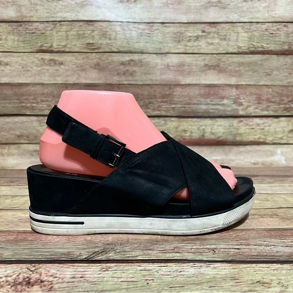Eileen Fisher Spa Strap Sandals